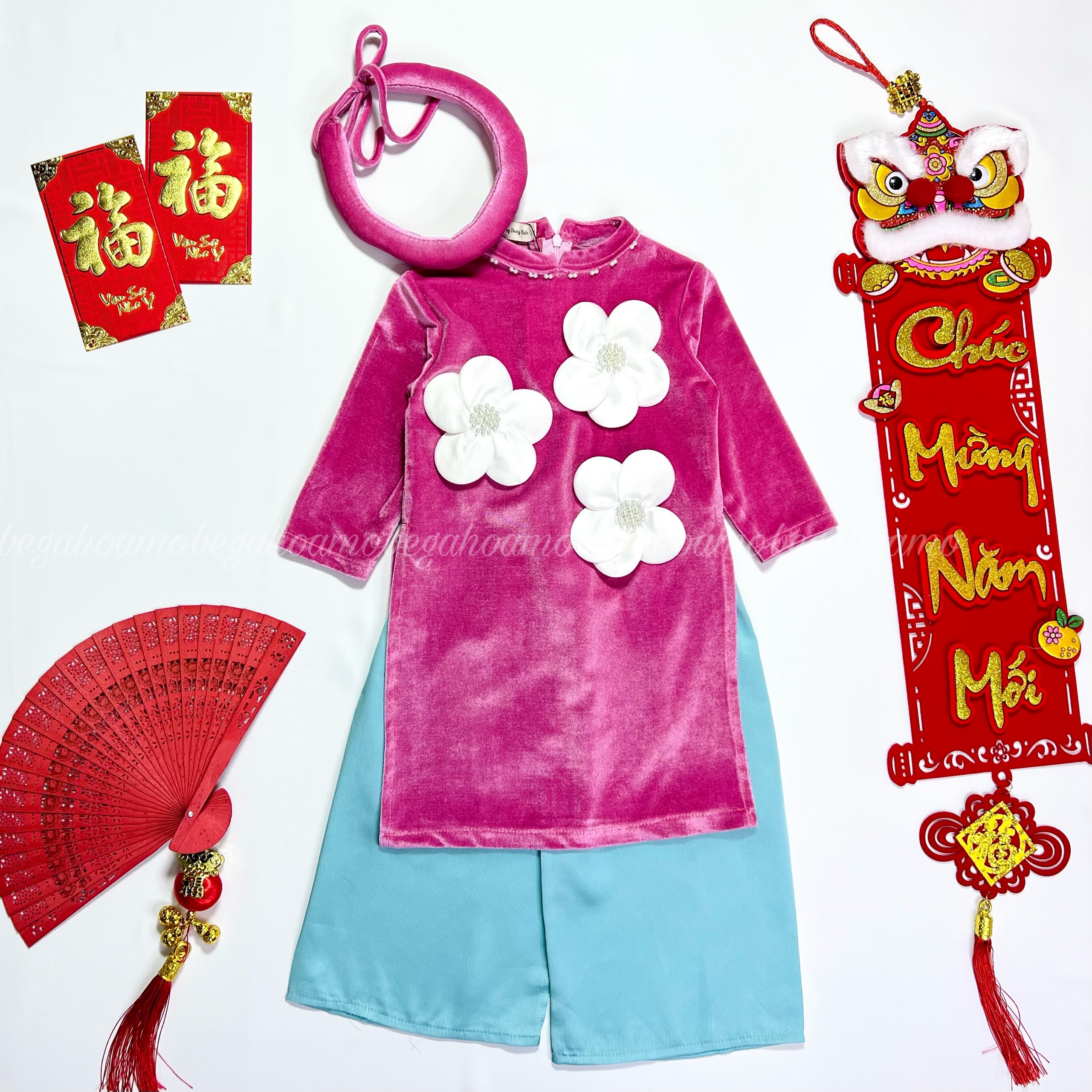 Áo dài nhung mịn đính 3 hoa kèm mấn