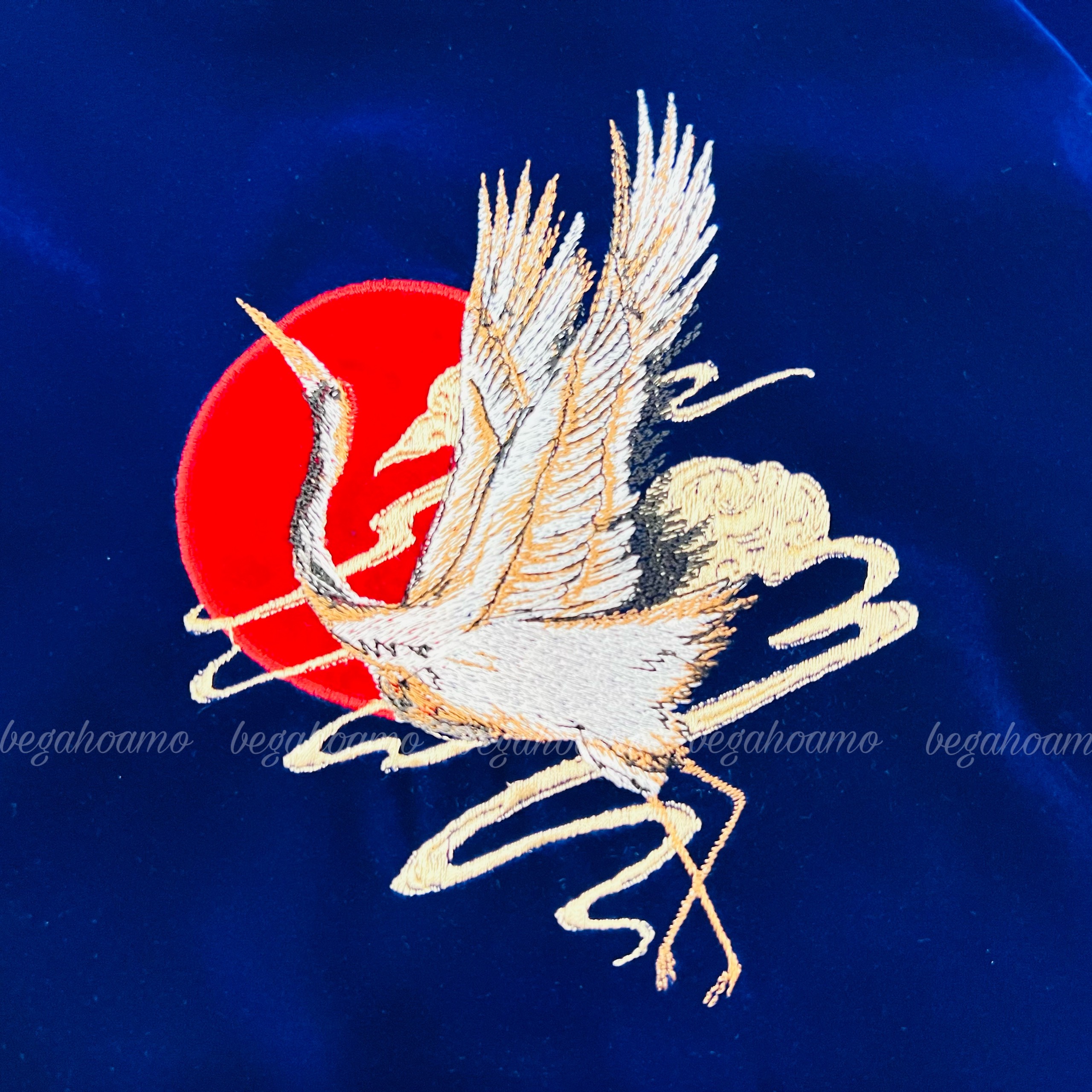 Áo dài nhung nam thêu nguyệt hạc xanh