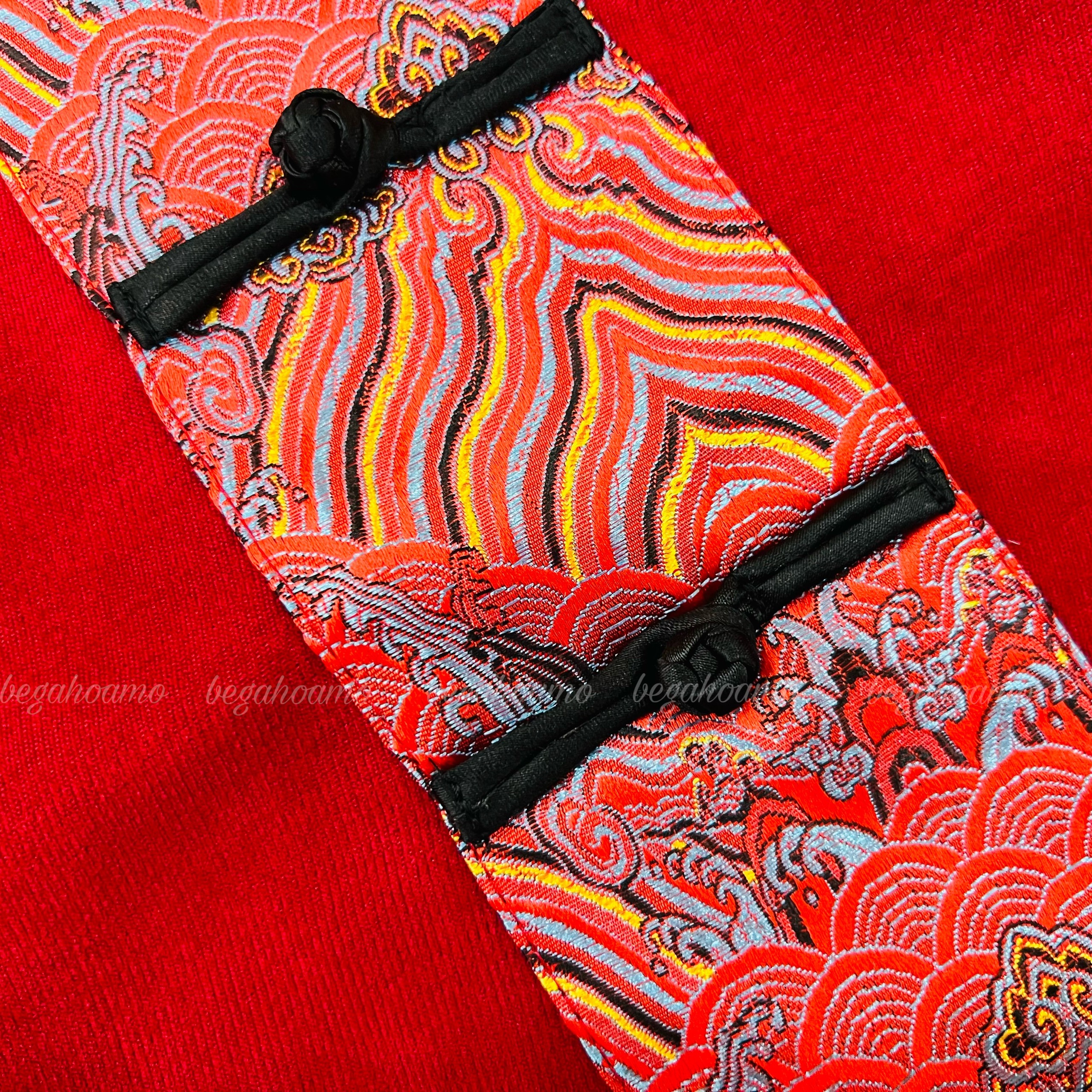 Áo dài nhung tăm phối gấm