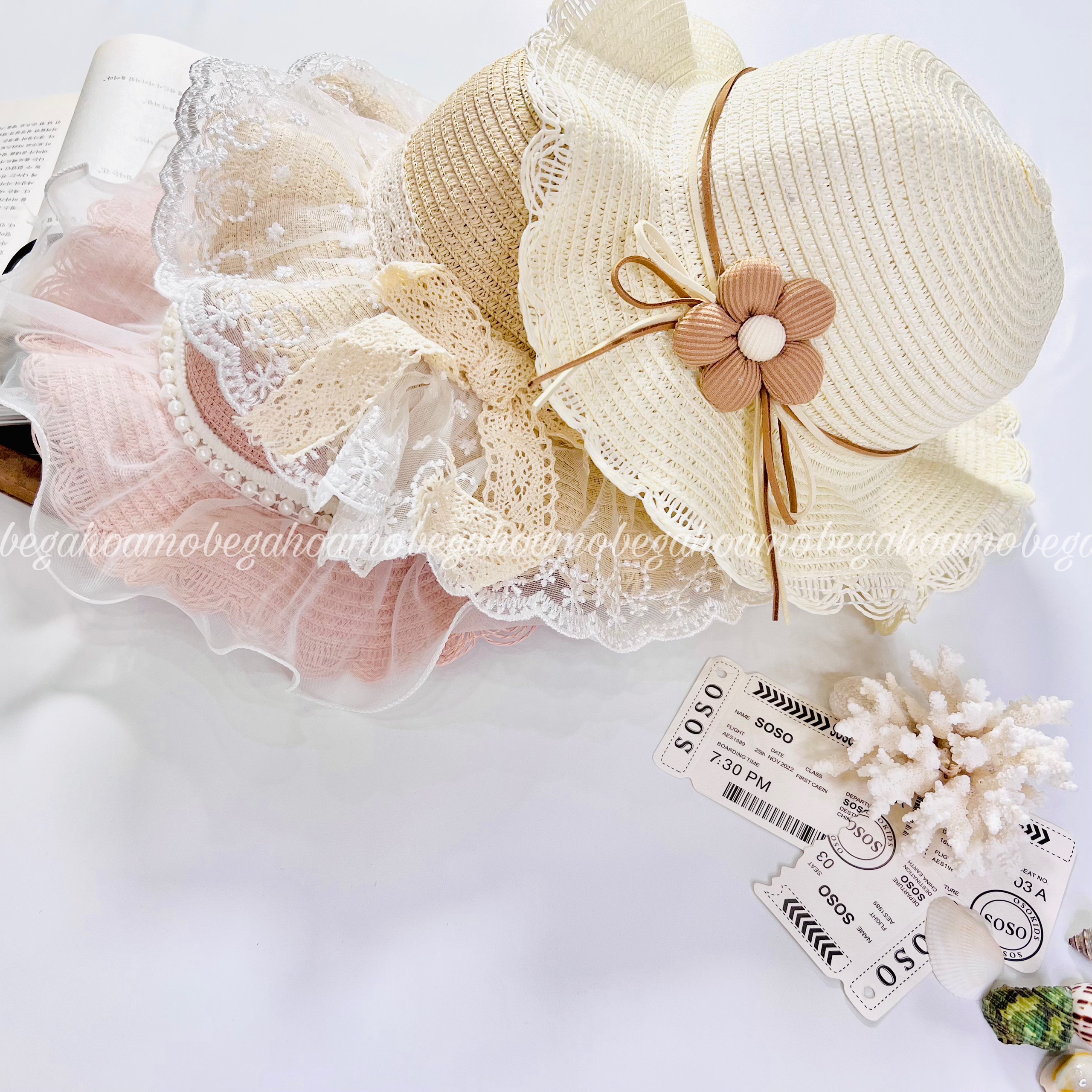 Set mũ cói kèm túi đeo chéo