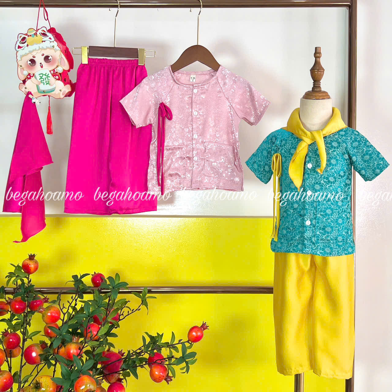 Set áo bà ba nơ ngực kèm khăn