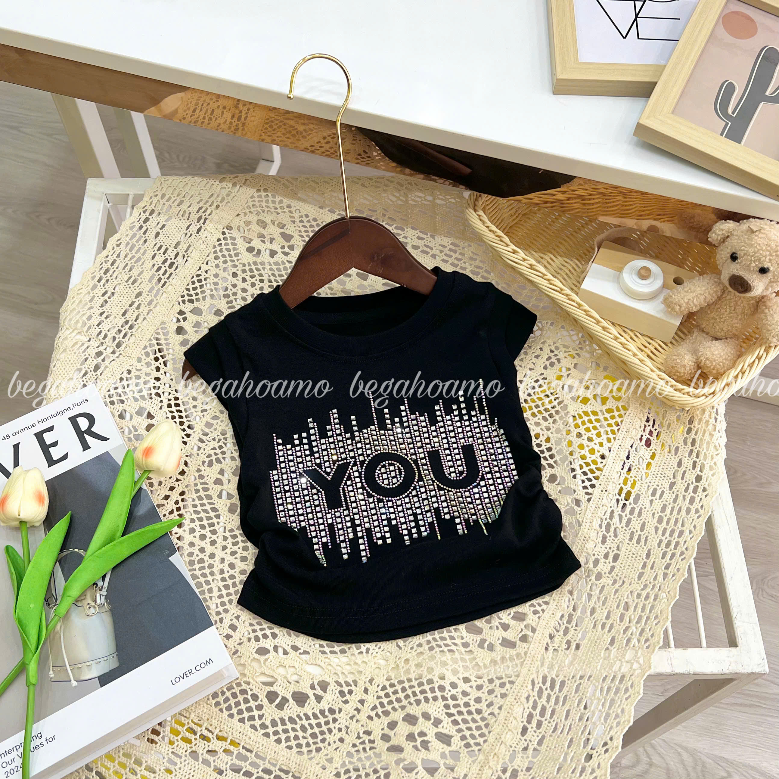 Áo rút eo đính YOU 